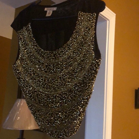 Stylish gold and black top overlay! - Picture 3 of 5